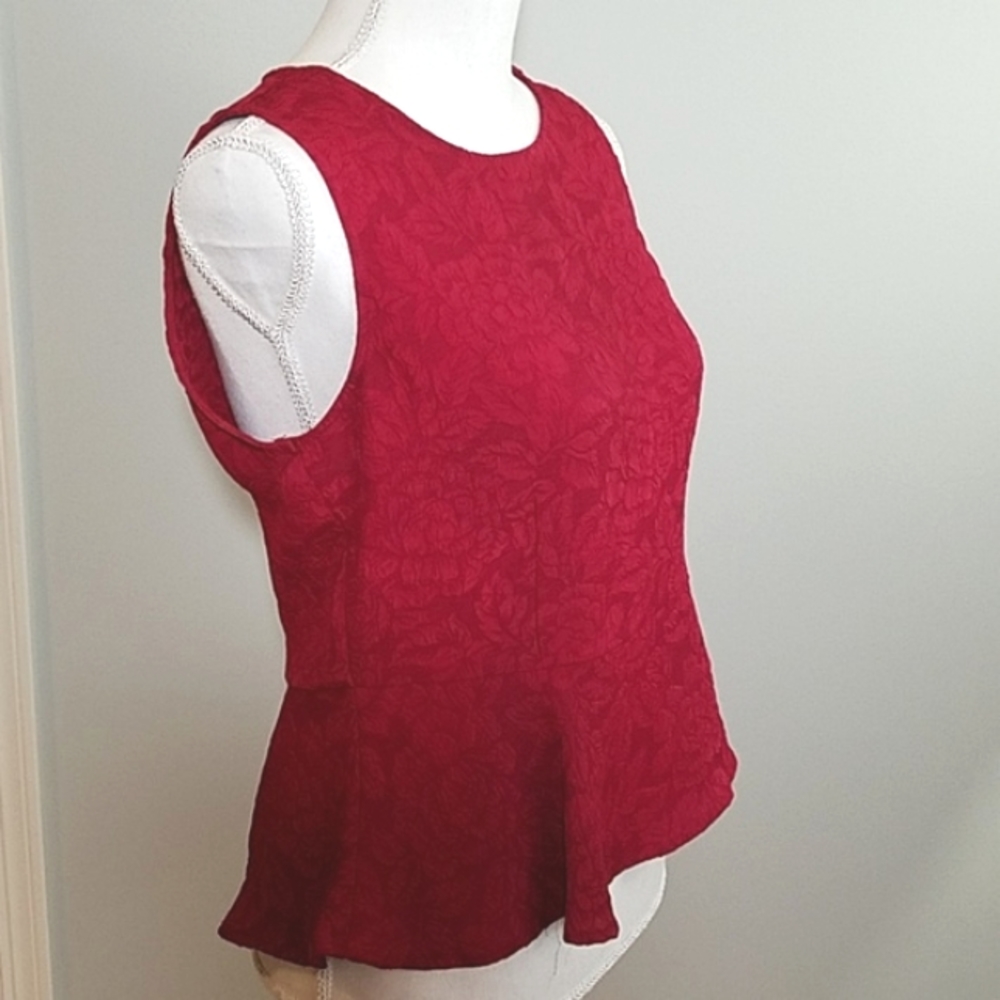 UO Pins and Needles red damask peplum top M - Picture 3 of 8